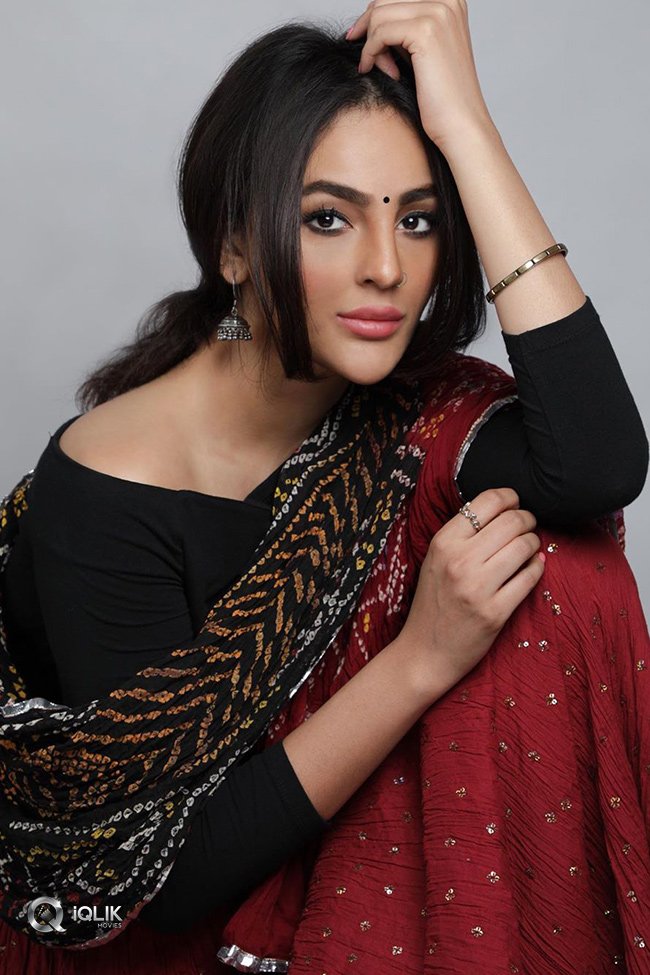Seerat-Kapoor